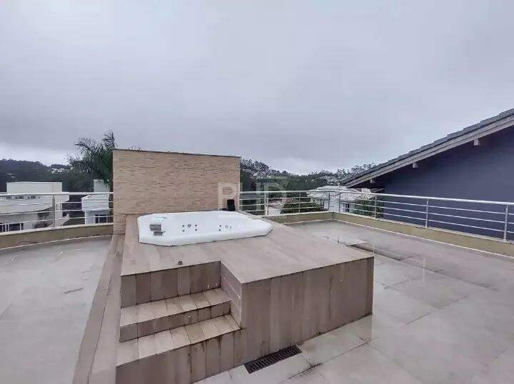 Sobrado, 6 quartos, 750 m² - Foto 22