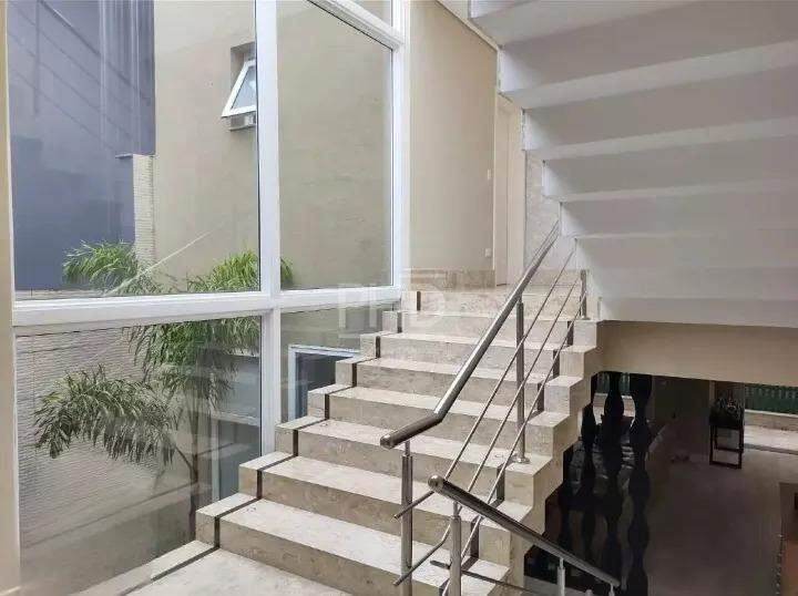Sobrado, 6 quartos, 750 m² - Foto 9
