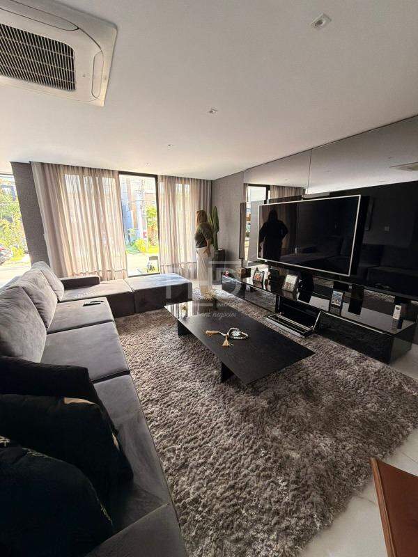 Sobrado, 4 quartos, 750 m² - Foto 2
