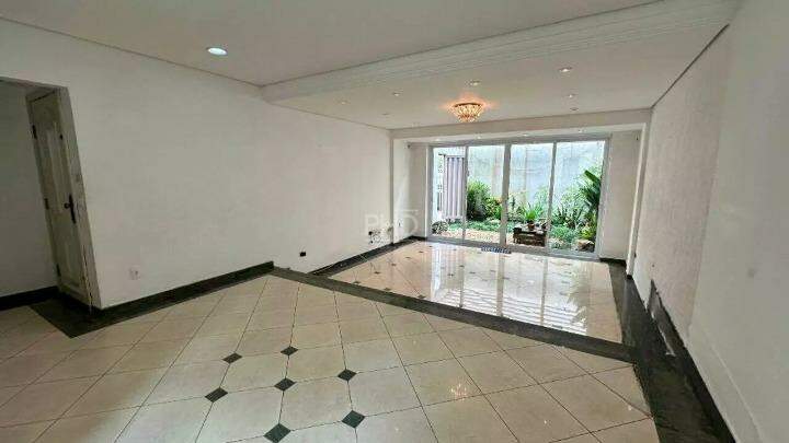 Casa, 3 quartos, 270 m² - Foto 2
