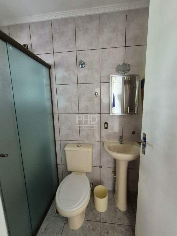 Casa, 3 quartos, 270 m² - Foto 28