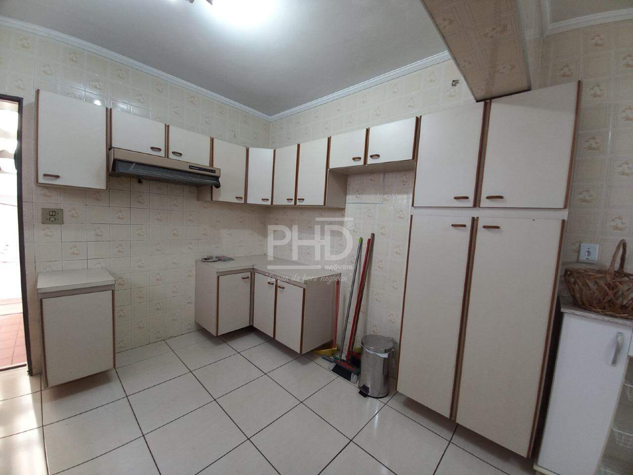 Casa, 3 quartos, 257 m² - Foto 5