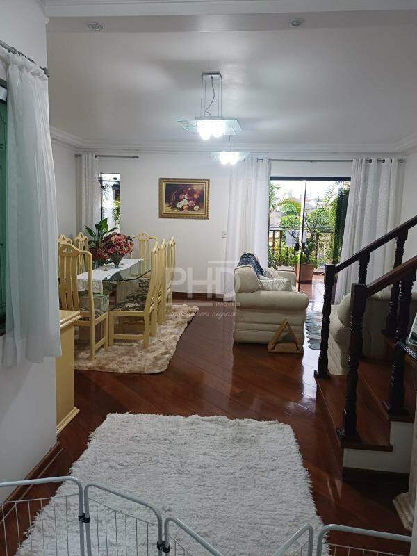 Sobrado, 4 quartos, 235 m² - Foto 1