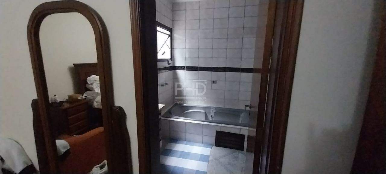 Casa, 3 quartos, 428 m² - Foto 16