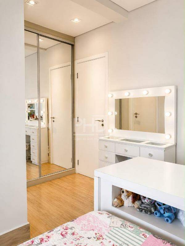 Apartamento, 3 quartos, 242 m² - Foto 23
