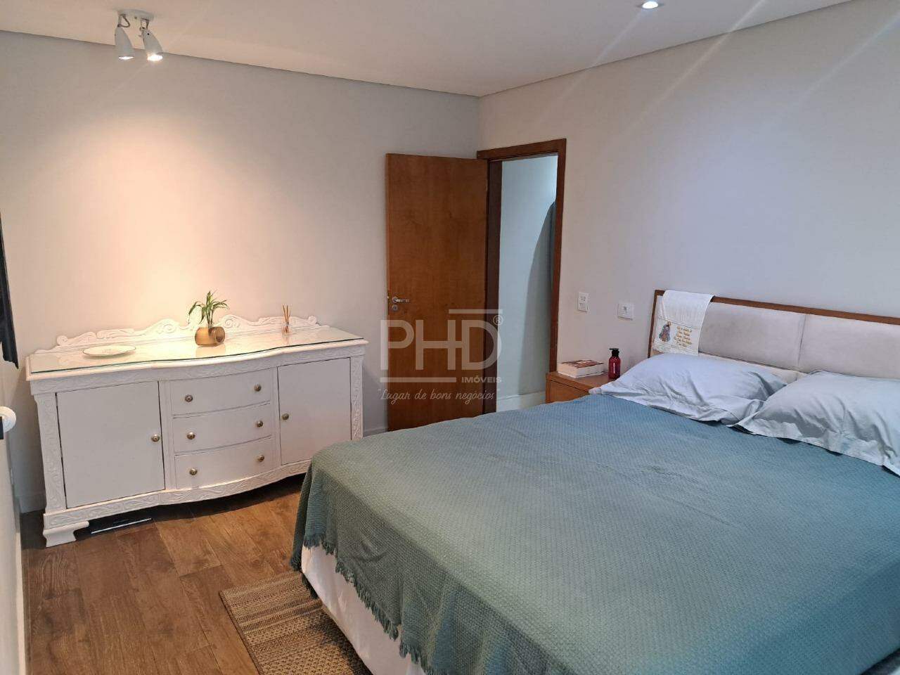 Sobrado, 4 quartos, 274 m² - Foto 12