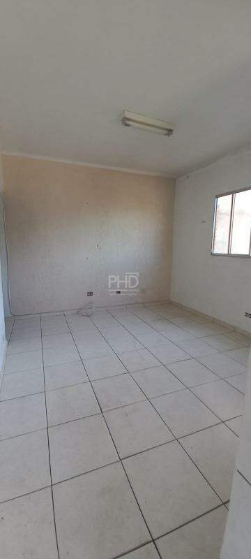 Casa à venda com 2 quartos, 66m² - Foto 2