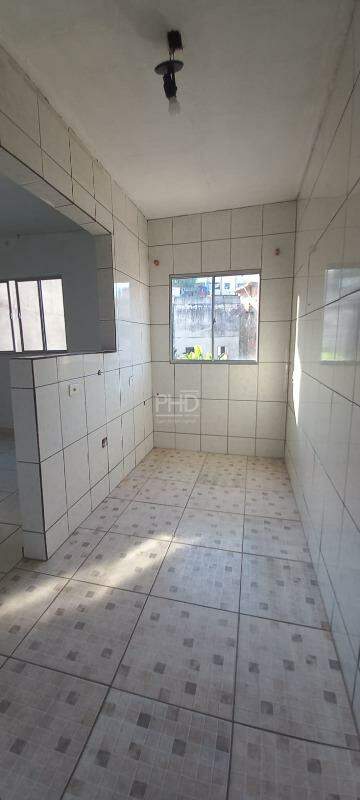 Casa à venda com 2 quartos, 66m² - Foto 1