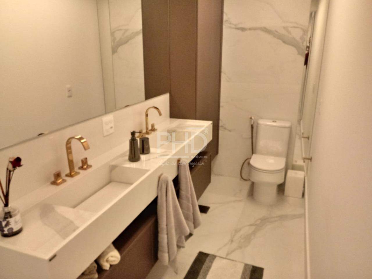 Apartamento, 3 quartos, 240 m² - Foto 57