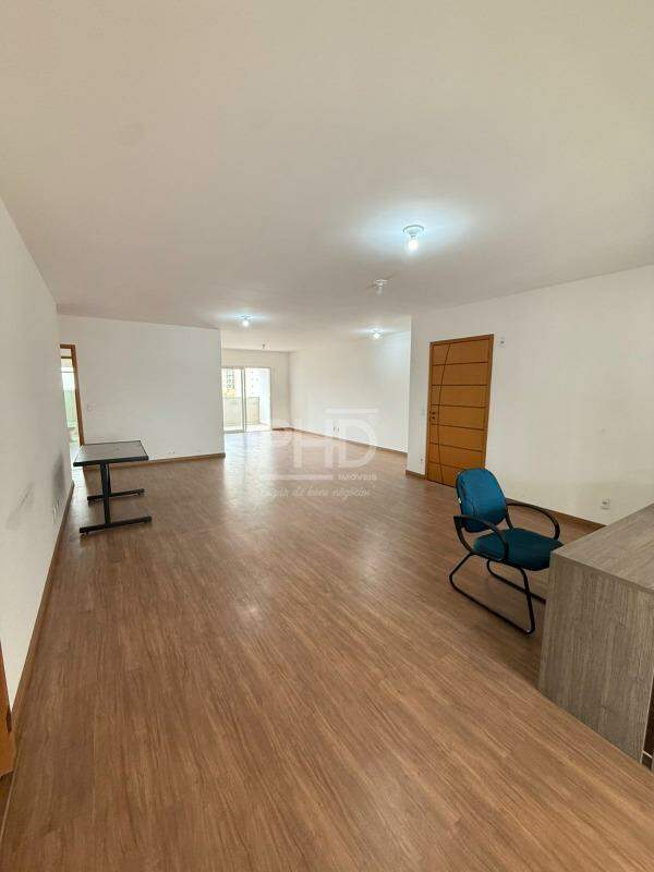 Apartamento, 3 quartos, 240 m² - Foto 4