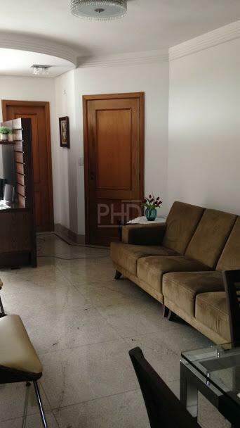 Apartamento à venda com 3 quartos, 133m² - Foto 3