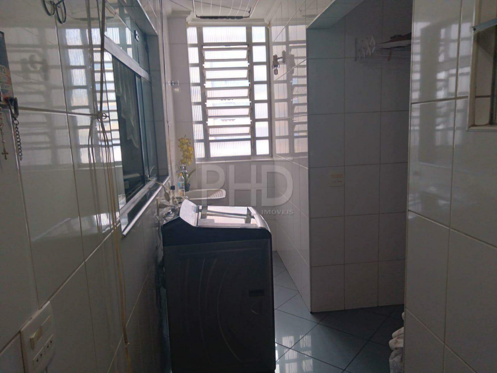 Apartamento à venda com 3 quartos, 140m² - Foto 17