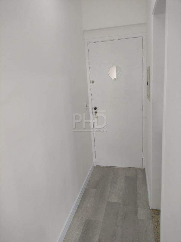 Apartamento à venda com 3 quartos, 74m² - Foto 17