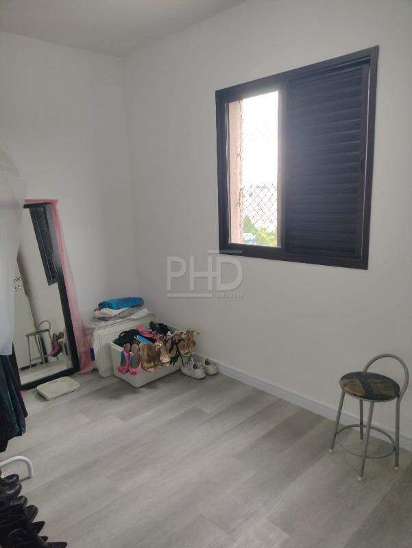 Apartamento à venda com 3 quartos, 74m² - Foto 15