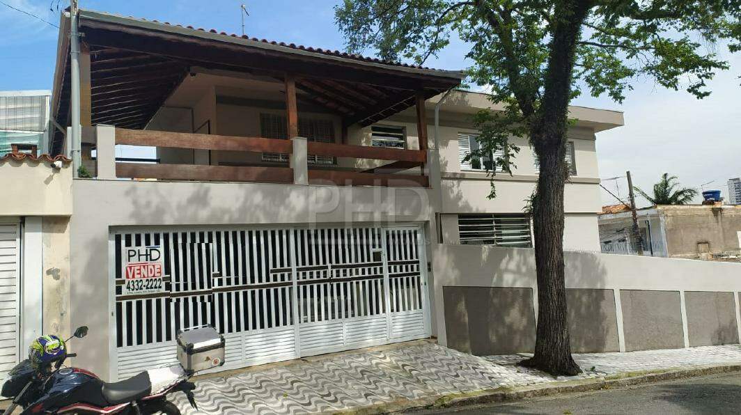 Sobrado à venda com 3 quartos, 230m² - Foto 1