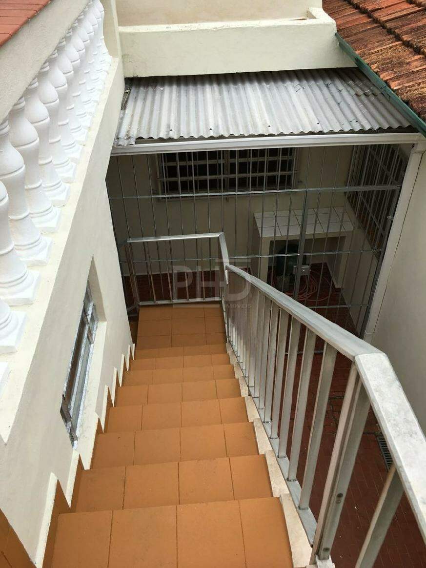 Casa à venda com 3 quartos, 250m² - Foto 12