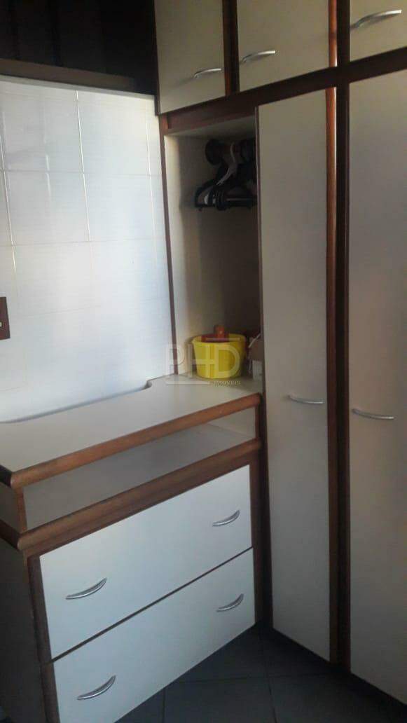 Apartamento à venda com 4 quartos, 153m² - Foto 18