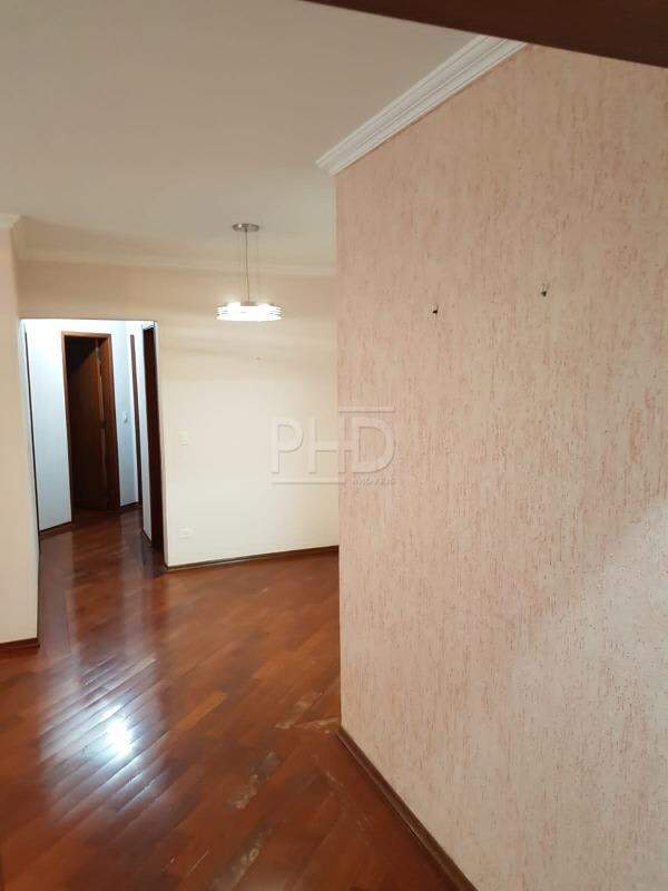 Apartamento à venda com 3 quartos, 111m² - Foto 4