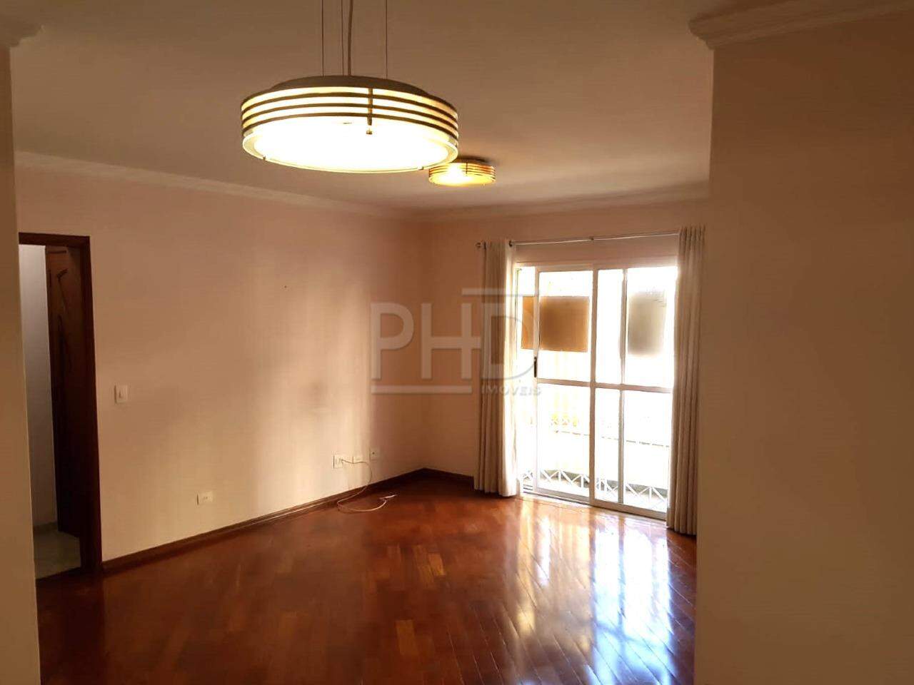 Apartamento à venda com 3 quartos, 111m² - Foto 2