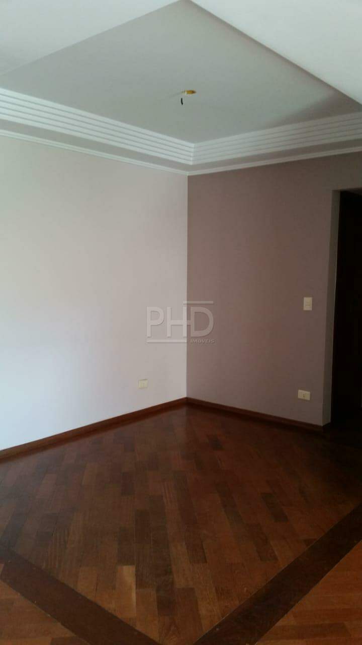 Apartamento à venda com 3 quartos, 111m² - Foto 1