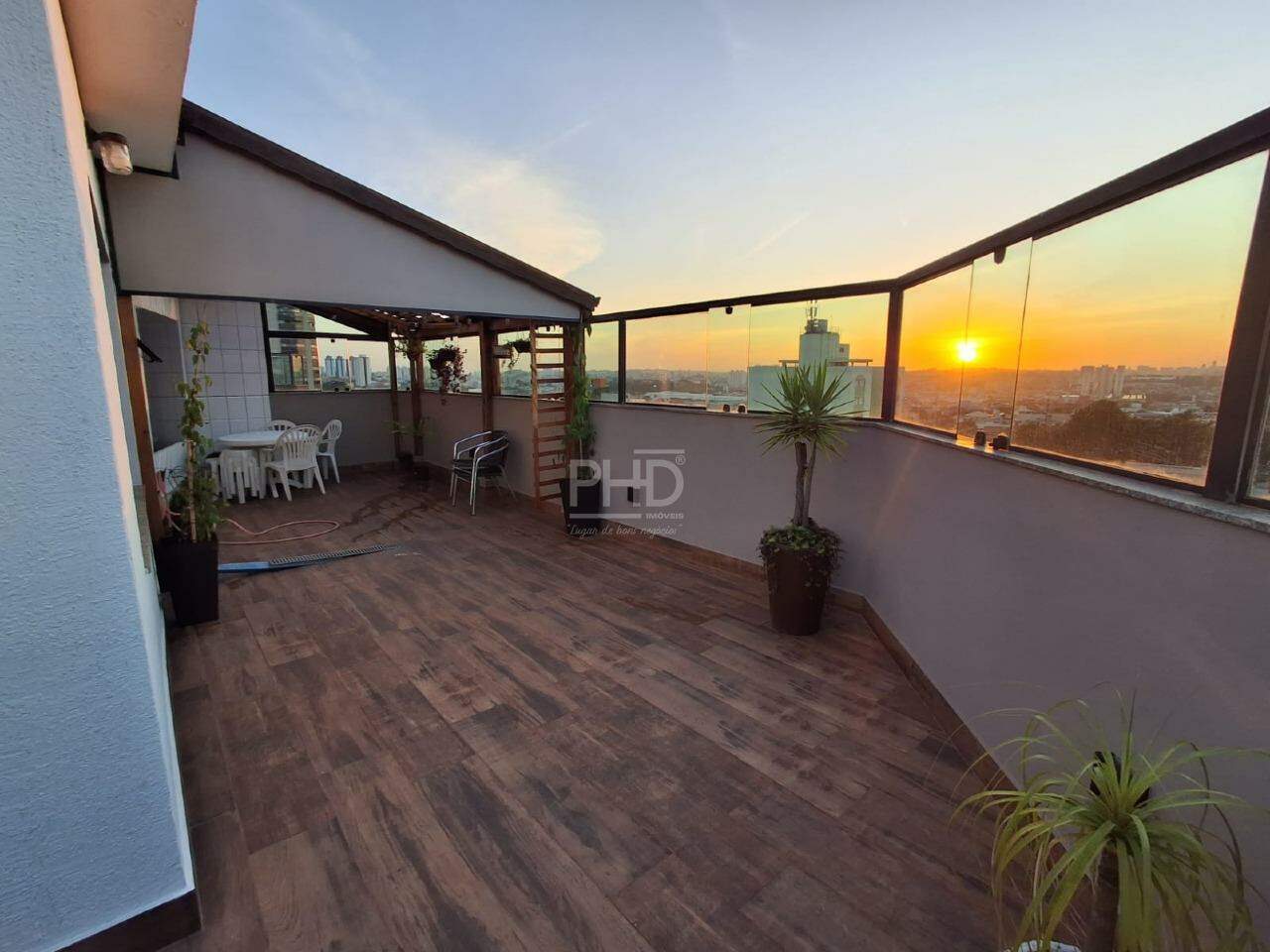 Cobertura à venda com 3 quartos, 200m² - Foto 33