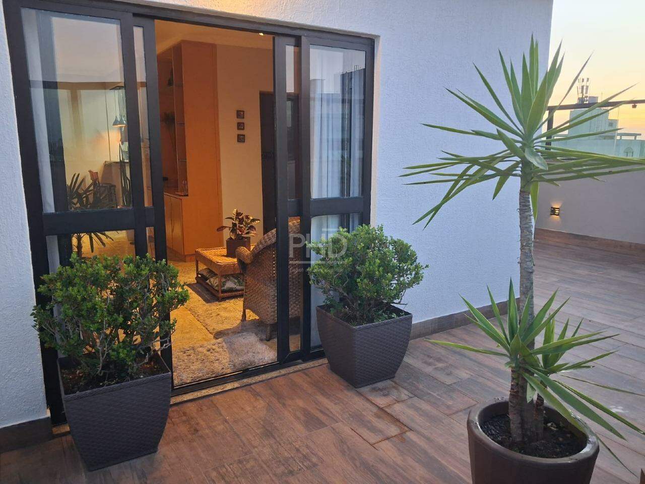 Cobertura à venda com 3 quartos, 200m² - Foto 27