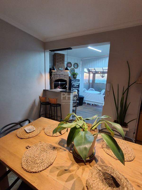 Cobertura à venda com 3 quartos, 200m² - Foto 10