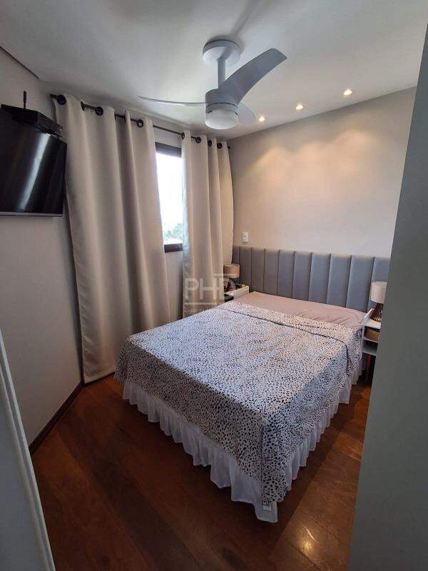 Cobertura à venda com 3 quartos, 200m² - Foto 13