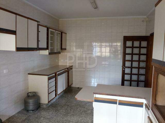 Sobrado à venda com 3 quartos, 400m² - Foto 9