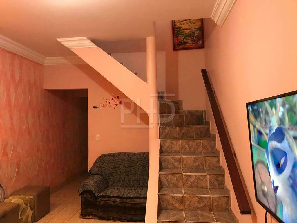 Sobrado à venda com 4 quartos, 125m² - Foto 2