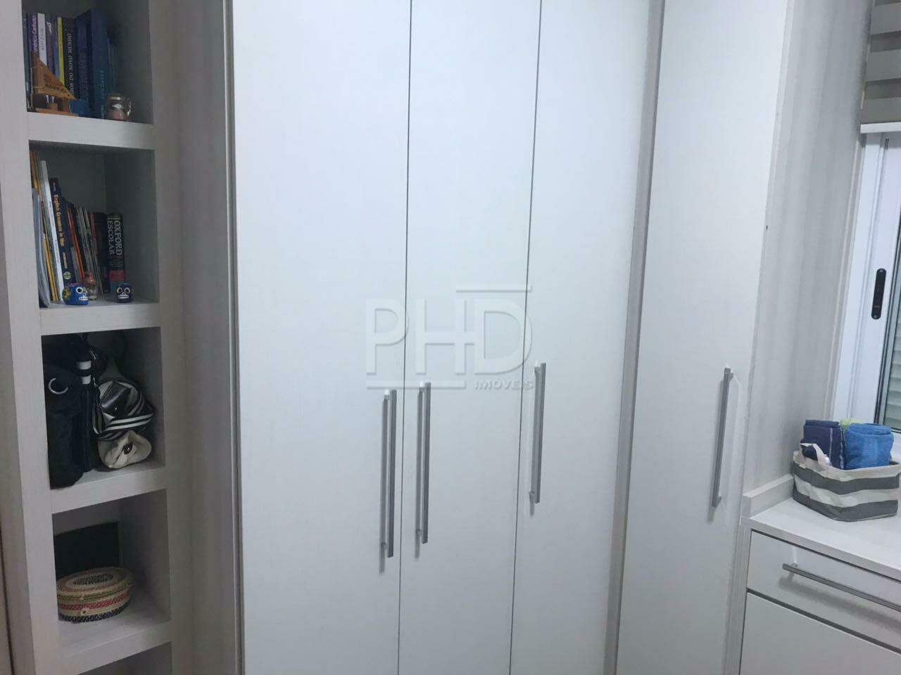 Apartamento à venda com 3 quartos, 107m² - Foto 19