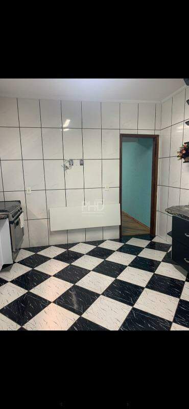 Sobrado à venda com 2 quartos, 140m² - Foto 5