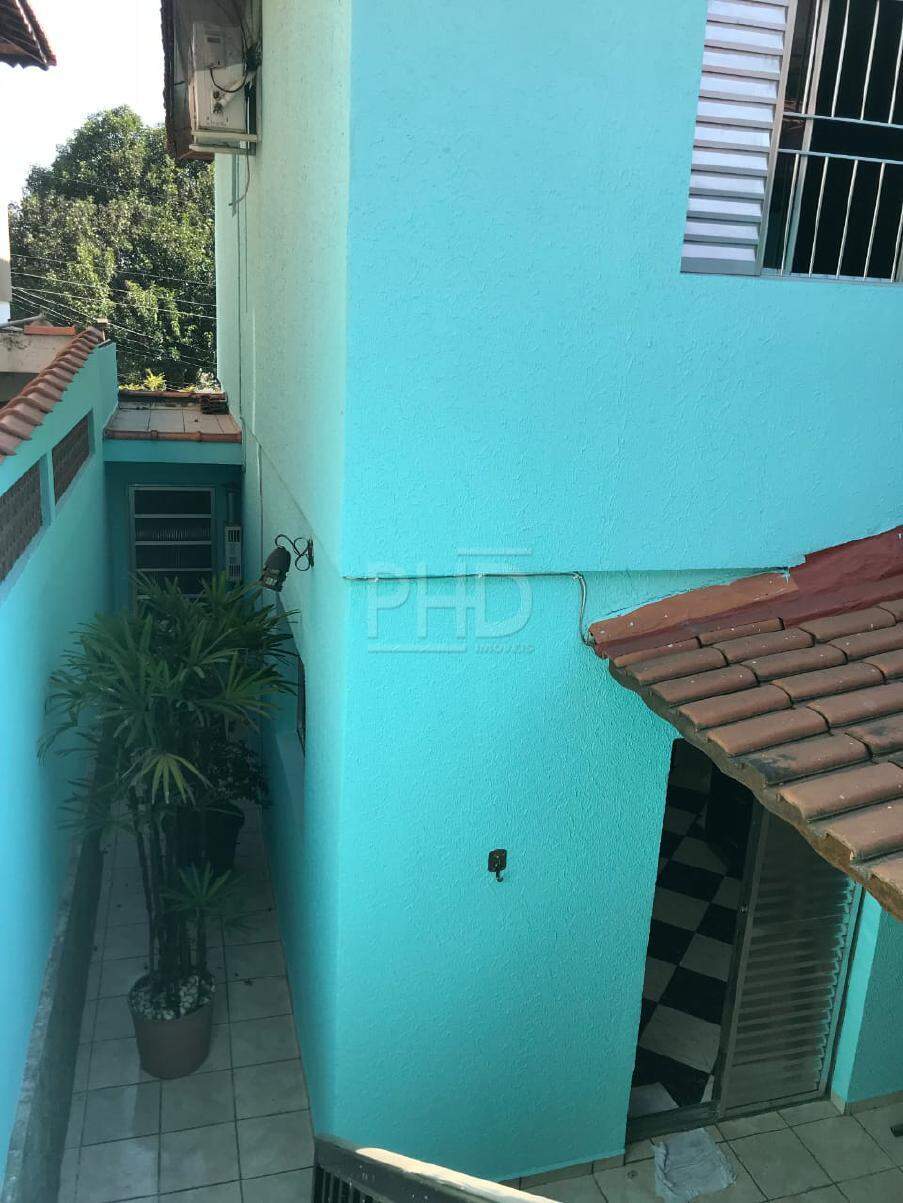 Sobrado à venda com 2 quartos, 140m² - Foto 28