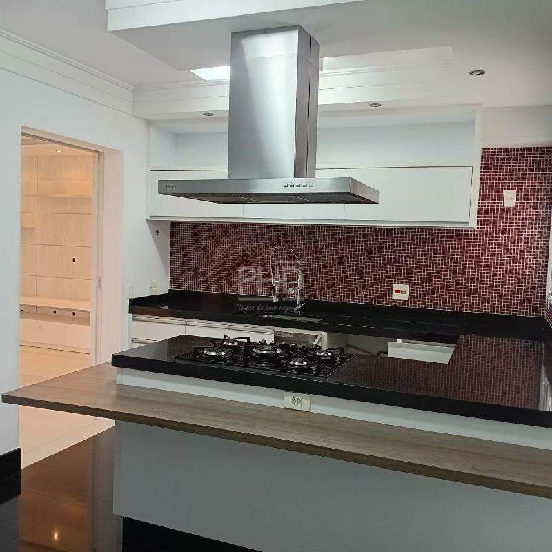 Apartamento, 3 quartos, 128 m² - Foto 1