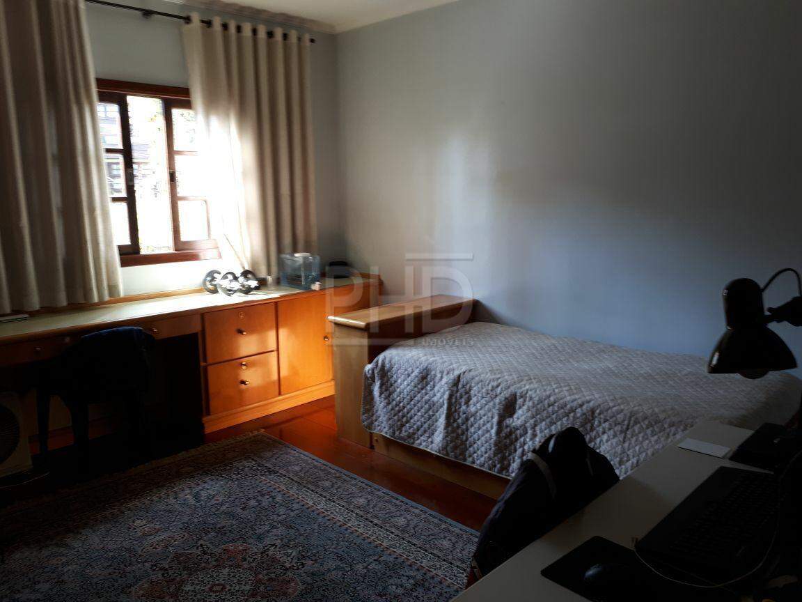 Casa à venda com 2 quartos, 400m² - Foto 9