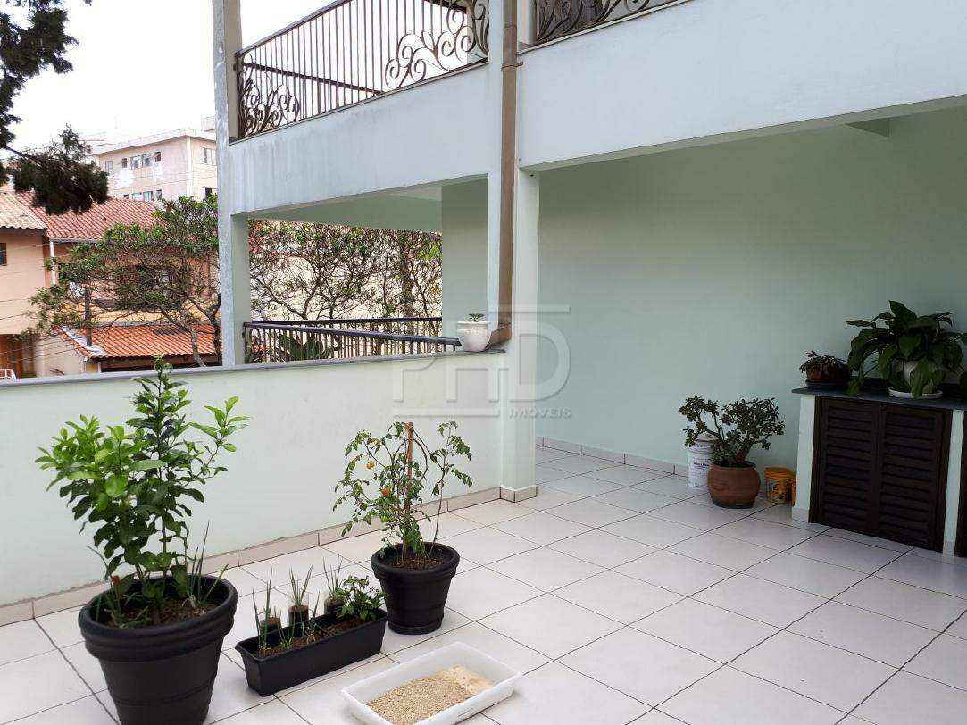 Casa à venda com 2 quartos, 400m² - Foto 19