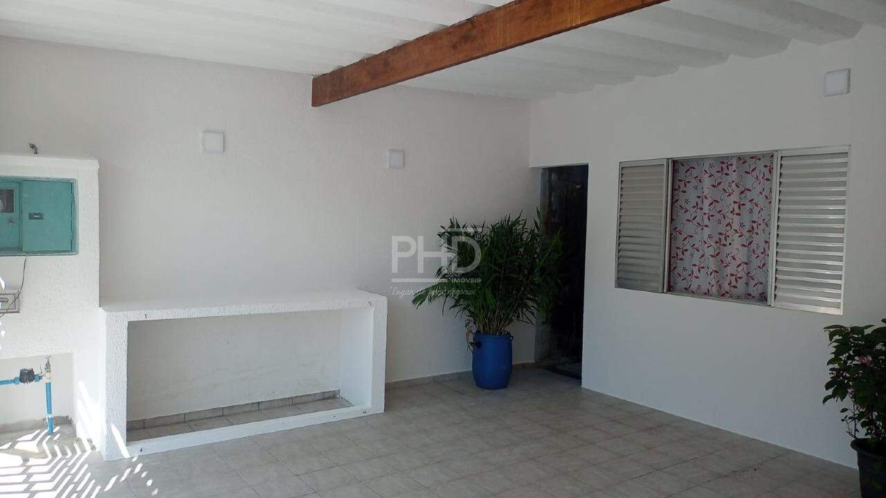 Casa à venda com 4 quartos, 236m² - Foto 26