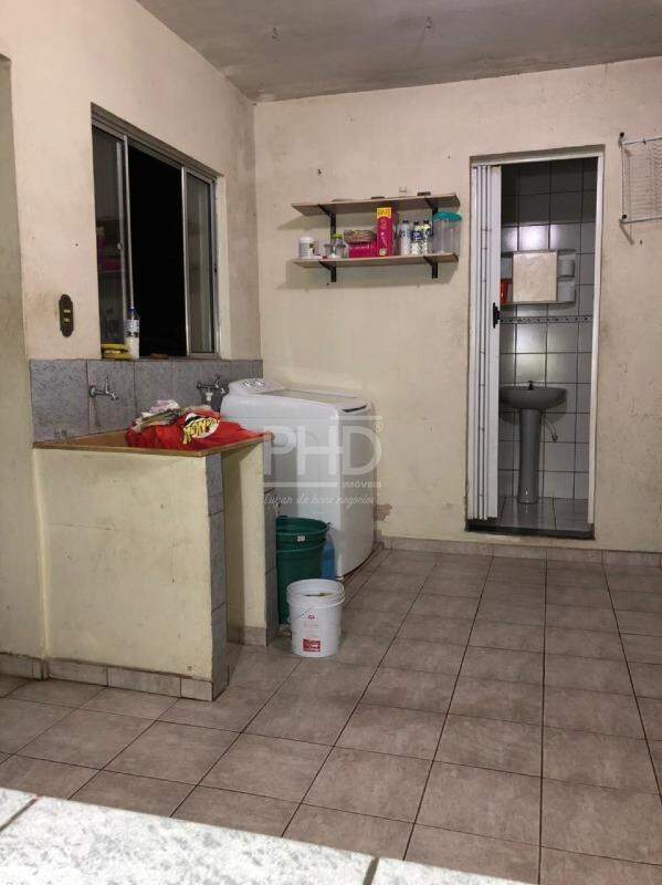 Casa à venda com 4 quartos, 236m² - Foto 20