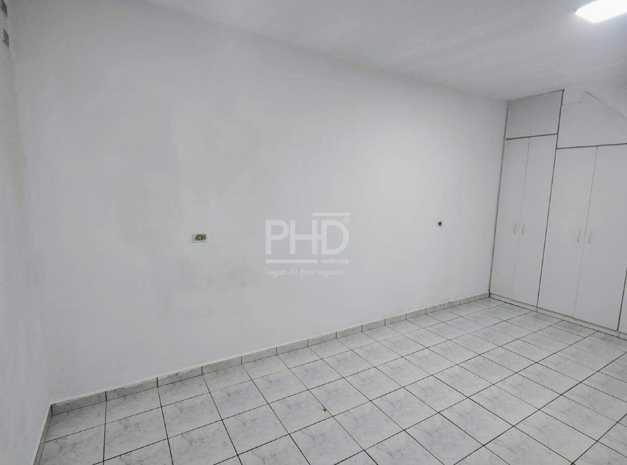 Casa, 4 quartos, 236 m² - Foto 33