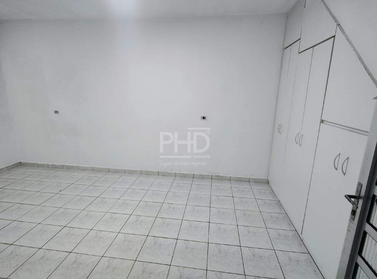 Casa, 4 quartos, 236 m² - Foto 32