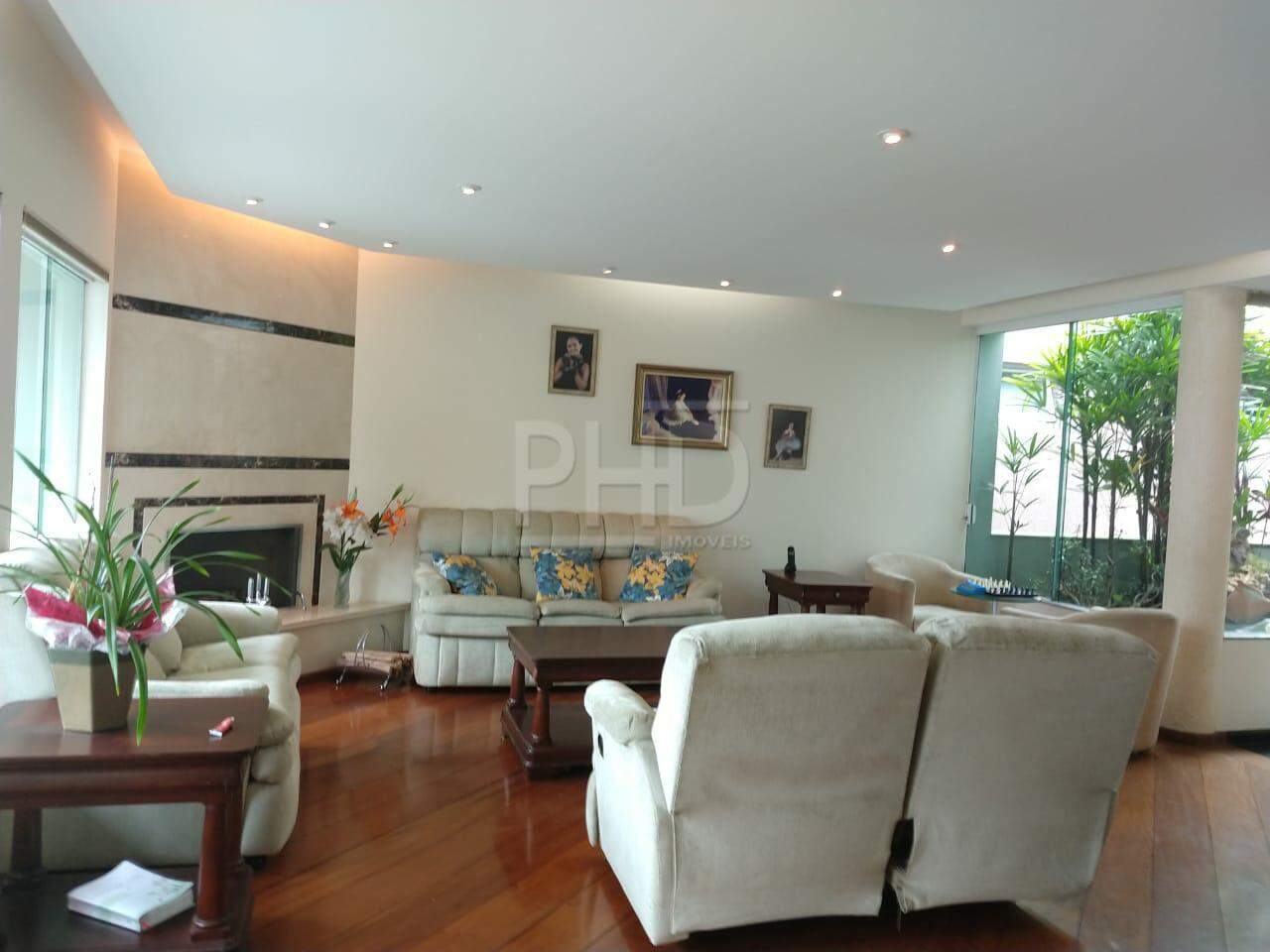 Sobrado à venda com 6 quartos, 421m² - Foto 4