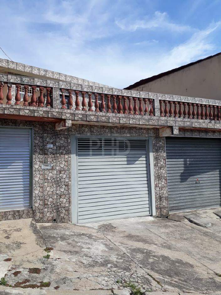 Sobrado à venda com 2 quartos, 100m² - Foto 1