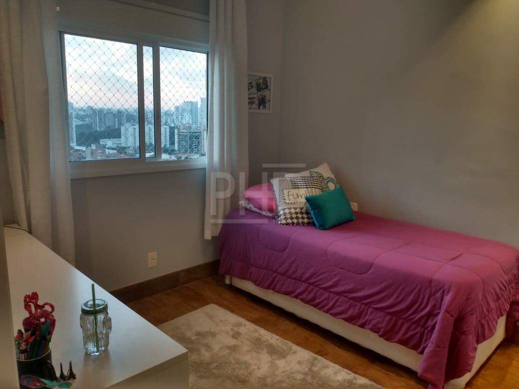 Apartamento à venda com 3 quartos, 244m² - Foto 10