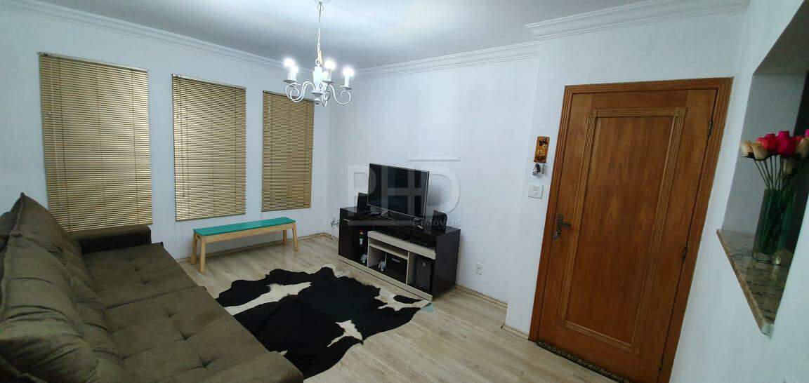 Sobrado à venda com 3 quartos, 174m² - Foto 1