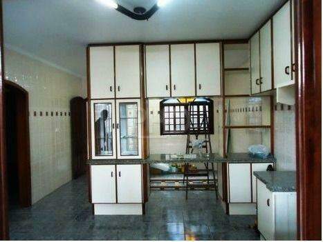 Sobrado à venda com 3 quartos, 185m² - Foto 2