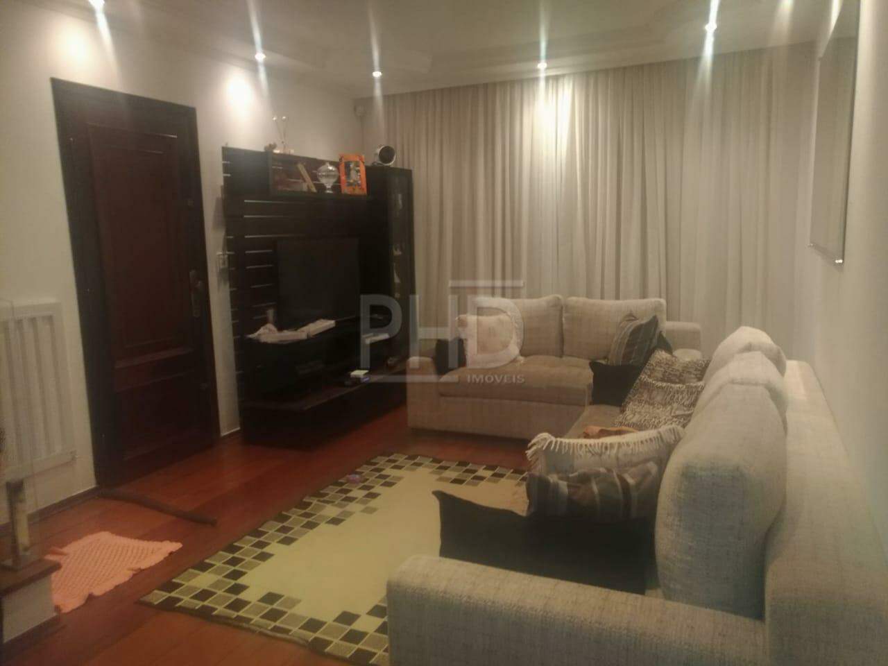 Sobrado à venda com 3 quartos, 265m² - Foto 1