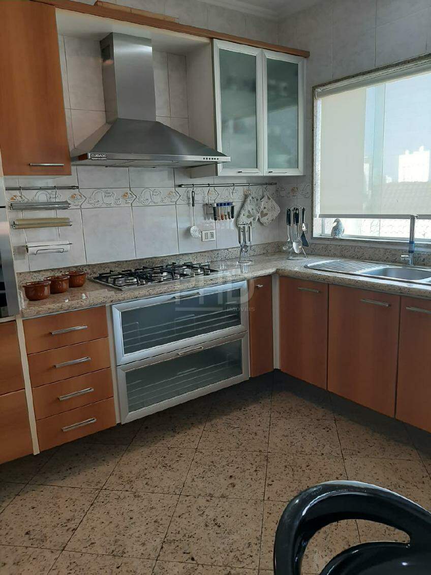 Sobrado à venda com 4 quartos, 234m² - Foto 13