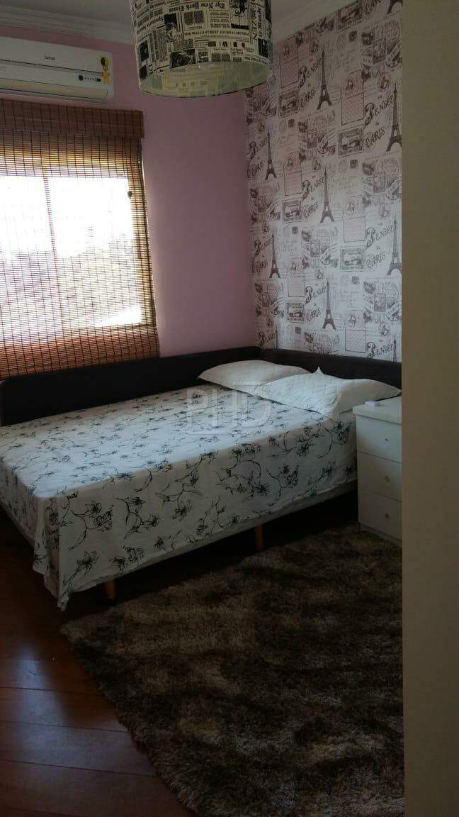 Sobrado à venda com 4 quartos, 234m² - Foto 33