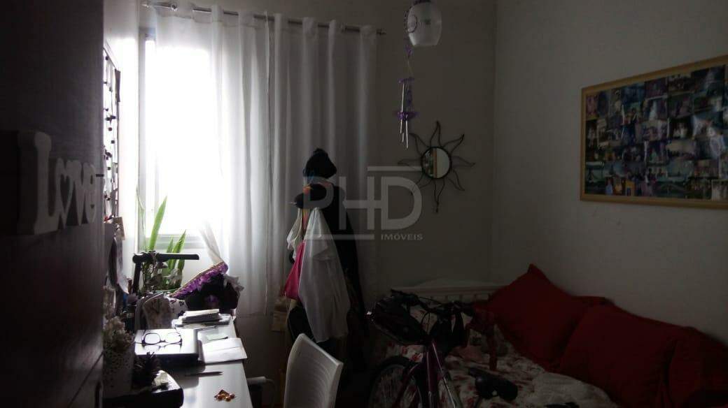 Apartamento à venda com 2 quartos, 65m² - Foto 2