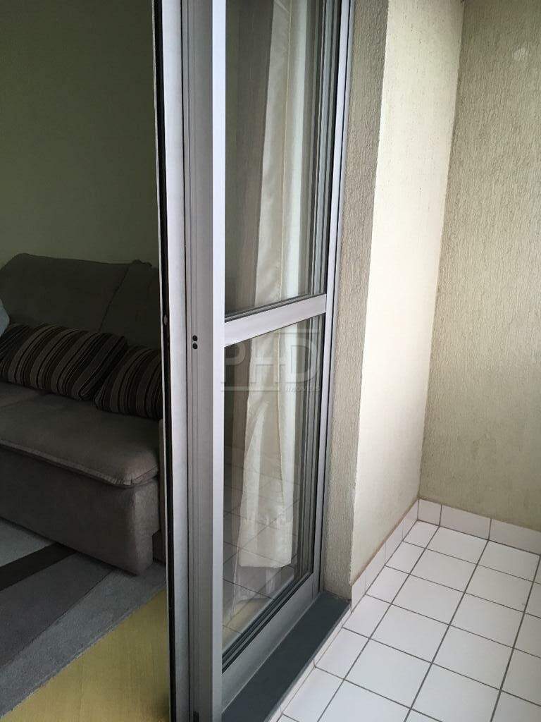 Apartamento à venda com 2 quartos, 65m² - Foto 4